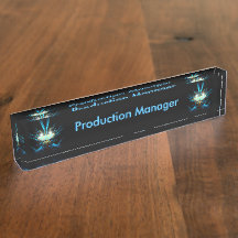 Criatura azul luminosa de los ojos