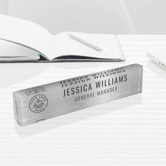 Placa De Nombre Custom Logo Employee Name Luxe Faux Brushed Silver (Subido por el creador)