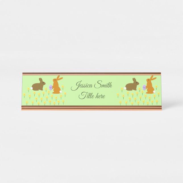 Placa De Nombre Cute Easter Bunnies and Daffodils Personalizado (Anverso)