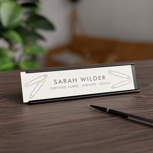 Placa de nombre de escritorio para partera enferme (Add your name and position to this diaper pin desk nameplate)
