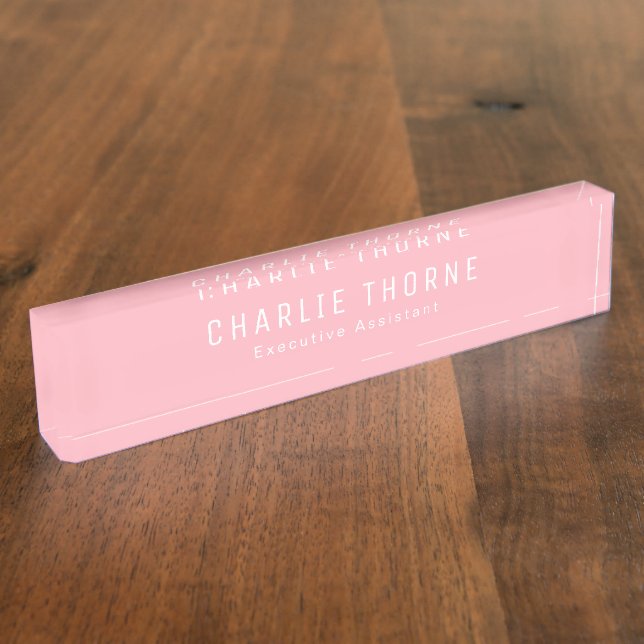 Placa de nombre de escritorio rosa suave con nombr (Lateral)