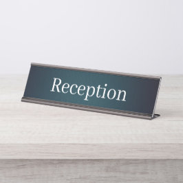 Placa de nombre de la recepción