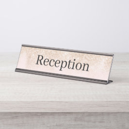 Placa de nombre de la recepción