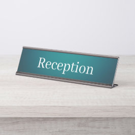Placa de nombre de la recepción