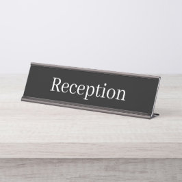 Placa de nombre de la recepción
