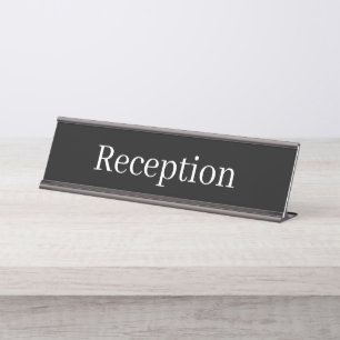 Placa de nombre de la recepción