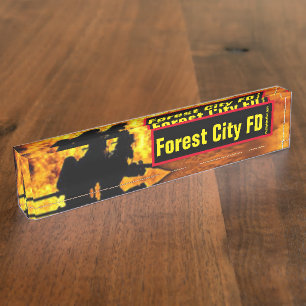 placa de nombre del escritorio Flames de Forest Ci