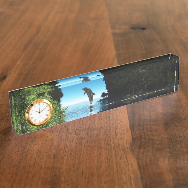 Placa De Nombre Delfín en una cueva oculta (Lateral)