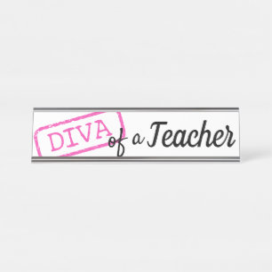 Placa De Nombre "DIVA" de un profesor
