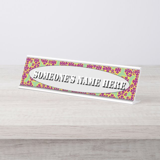 Placa De Nombre Flores de corazón de Kenneth Yoncich (Anverso)