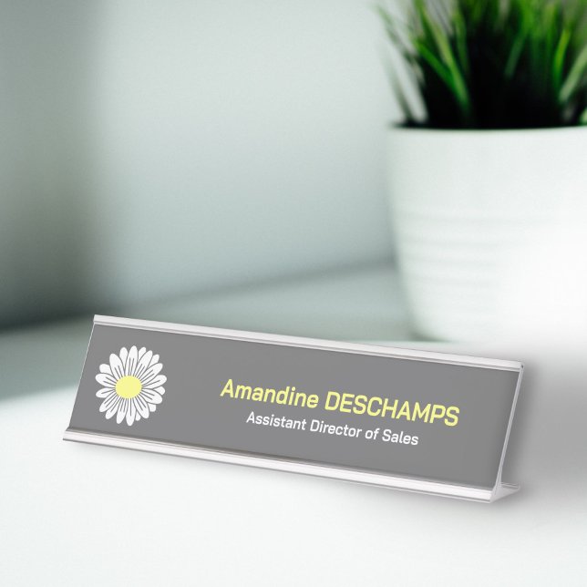 Placa De Nombre Gris de la flor de margarita botánica (Botanical Daisy Flower Gray Desk Name Plate)