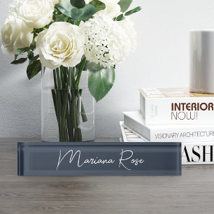 Placa De Nombre Guión manuscrito elegante azul y blanco de la Mari
