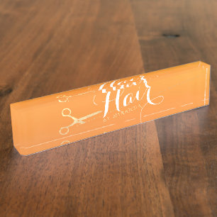 Placa De Nombre Hairstylist Makeup Salon Moda Naranja Tijeras de o