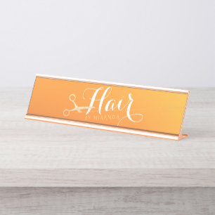 Placa De Nombre Hairstylist Makeup Salon Moda Naranja Tijeras de o