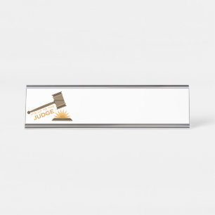 Placa De Nombre Hasta El Juez