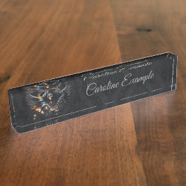 Placa De Nombre Huesos y magia, esqueleto con dados místicos.