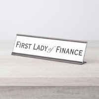 La primera dama cómica contable CFO