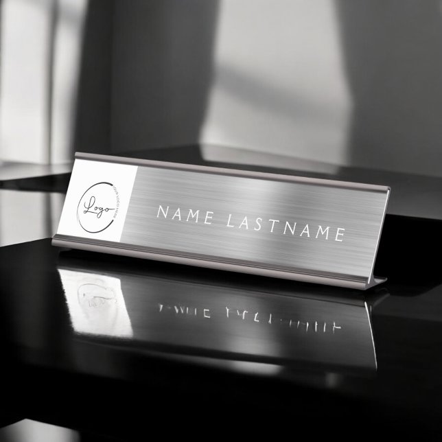 Placa De Nombre Logotipo Silver Moderno Personalizado Profesional  (Subido por el creador)