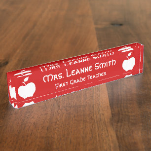 Placa De Nombre Maestra de Apple Roja y Blanca