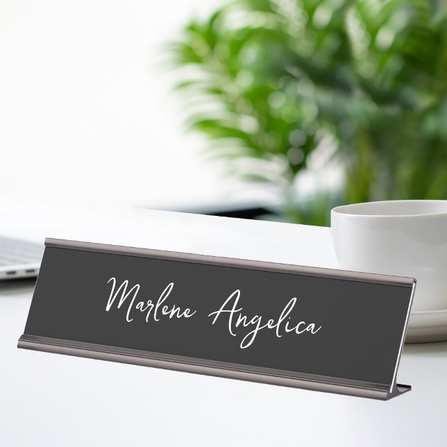 Placa De Nombre Monograma ejecutivo femenino a la moda (Subido por el creador)