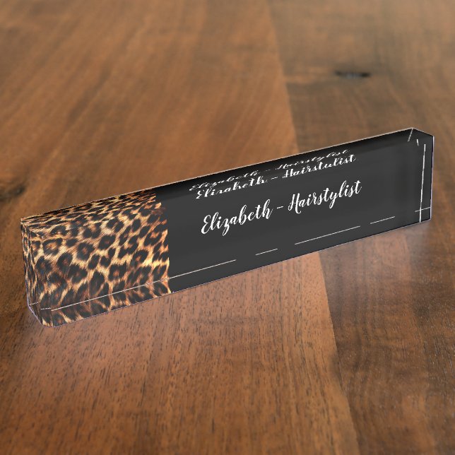 Placa De Nombre Monograma Leopardo de hairstylist de moda (Lateral)