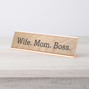 Placa De Nombre Mujer Divertida - Mamá Jefe