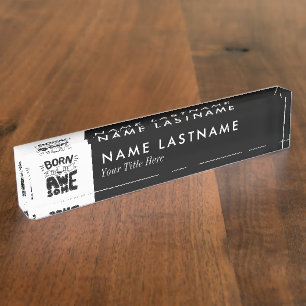 Placa De Nombre Nació para ser asombroso como logo blanco negro