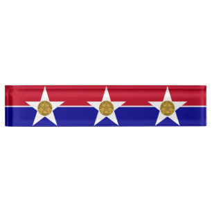 Placa De Nombre Nombrado de escritorio con bandera de Dallas, Esta