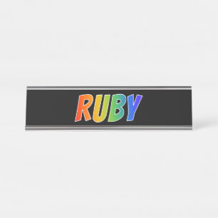 Placa De Nombre Nombre "RUBY": Divertido color arcoiris