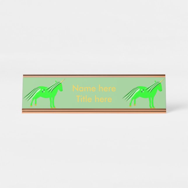 Placa De Nombre Personalizado irlandés verde y unicornio de oro (Anverso)