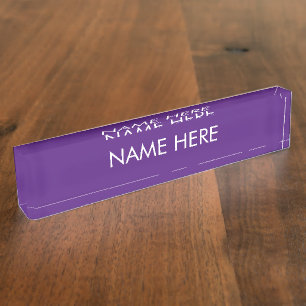 Placa De Nombre personalizar, cambiar nombre texto morado blanco