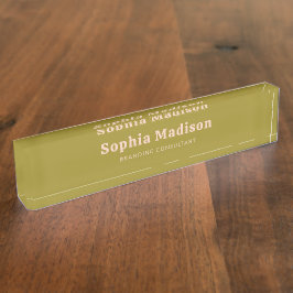 Placa De Nombre Retro Bold Serif Green Blush Pink