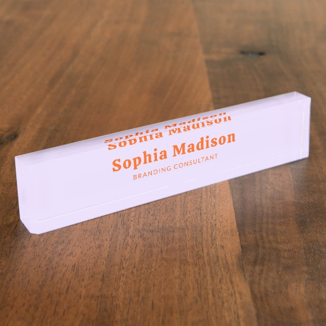 Placa De Nombre Retro Bold Serif Lavanda Naranja (Lateral)