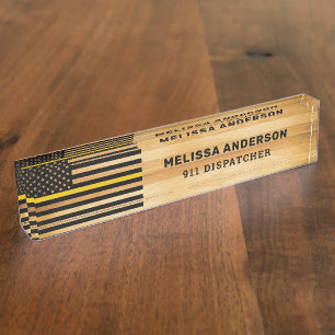 Placa De Nombre Rustic 911 Dispatcher Thin Gold Line Flag Wood Des