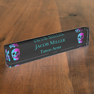 Placa De Nombre Skull Head Gothic Neon Purple Diseño Verde azulad