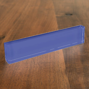 Placa De Nombre Un fondo azul sólido sin otro elemento visible