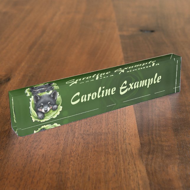 Placa De Nombre Wolf cub in the green: (Lateral)