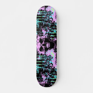 Placa de skateboard de graffiti de cráneo alternat