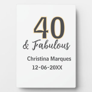 Placa Expositora 40 y fabuloso gris amarillo caligrafía de cumpleañ