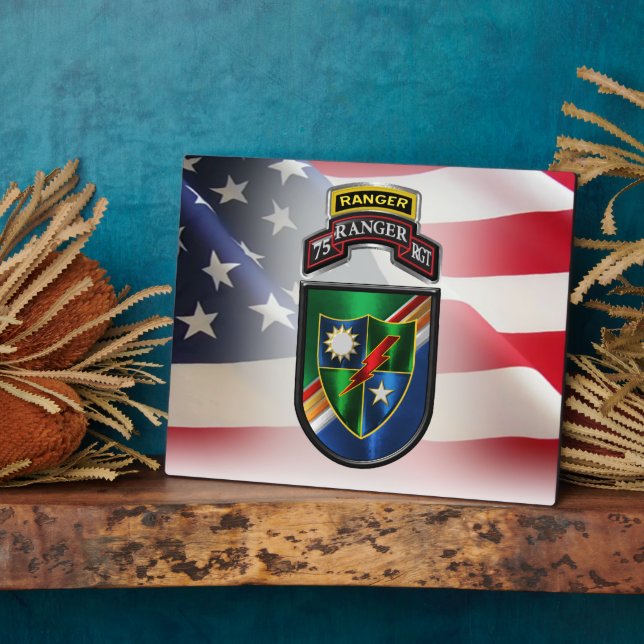 Placa Expositora 75.º Regimiento de Peregrinos (Lado)