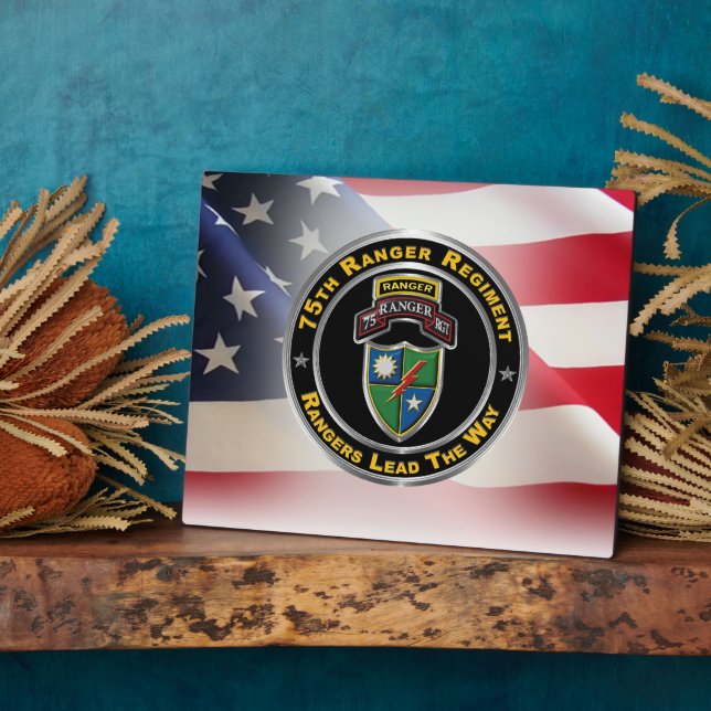 Placa Expositora 75.º Regimiento de Peregrinos (Lado)