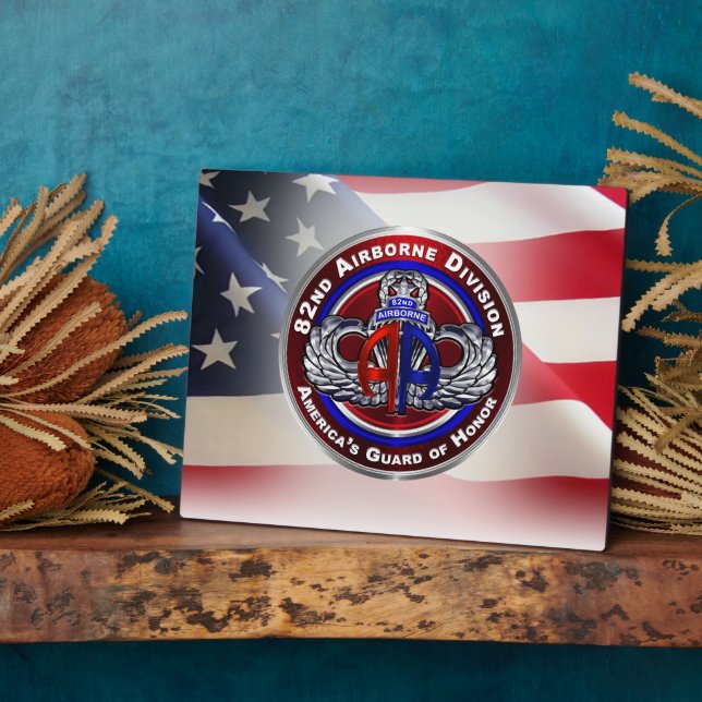 Placa Expositora 82.ª División Aérea (Lado)