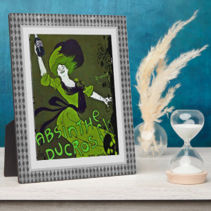 Placa Expositora Absinthe en la tabla de anuncios de cosecha verde