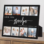 Placa Expositora Ama tu abuelo 8 Collage de fotos negro<br><div class="desc">Dale al abuelo un regalo que apreciará. Esta placa de collage de fotos muestra ocho de sus fotos cuadradas favoritas de los nietos, junto con el mensaje "Te amo abuelo". La palabra "abuelo" aparece en un elegante guión de escritura a mano en blanco con florecientes al principio y al final...</div>