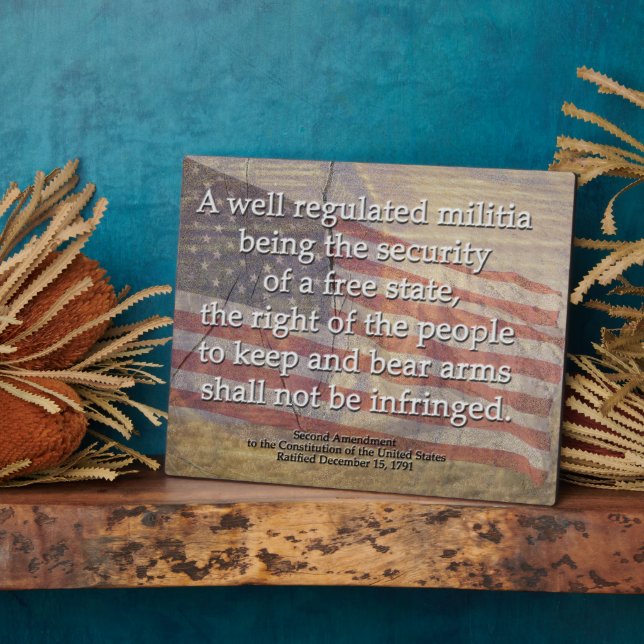 Placa Expositora Bandera estadounidense desplegada y segunda enmien (Lado)