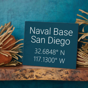 Placa Expositora Base naval San Diego Latitud Longitud