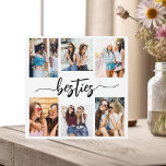Placa Expositora Besties Friends 6 Collage de fotos Keepsake<br><div class="desc">Celebra tu amistad con el Collage de fotos de los Mejores Amigos 6 Keepsake Plaque. Esta placa personalizada presenta un bonito collage de seis preciadas fotos, que capturan momentos inolvidables. Está diseñado con materiales de alta calidad y es perfecto para su visualización en un escritorio, una estantería o una pared....</div>