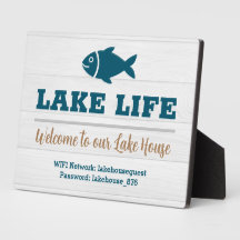 Bienvenidos a nuestro signo WIFI Lake House