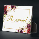 Placa Expositora Boda de Borgoña Floral Reservado 5x7 Tabla<br><div class="desc">Acuarela Floral Borgoña Marsala Boda de oro Reservado 5x7 Plaque de mesa</div>