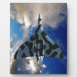 Placa Expositora Bombardero vulcano en vuelo